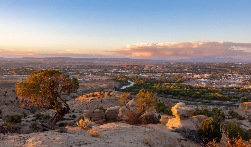 A desert horizon