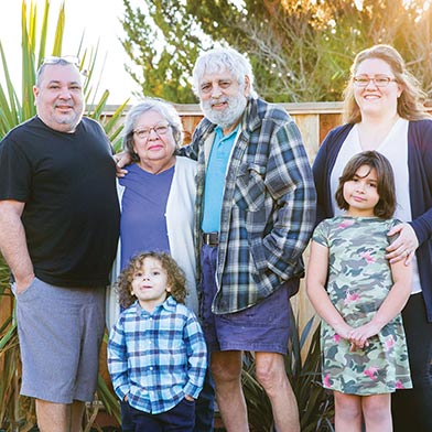 Photo of Liz castro and five of her multi-generational family members.